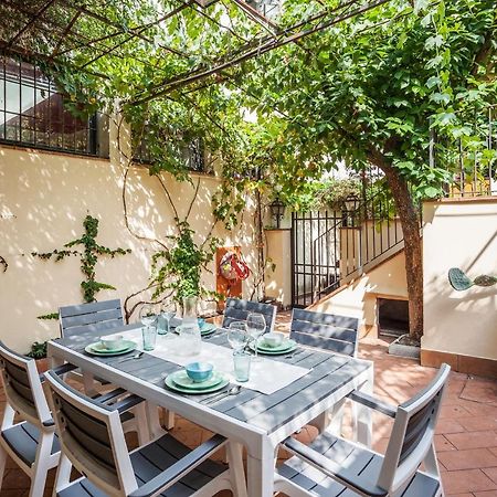 Santa Reparata Apartment With Patio And Terrace Florence Buitenkant foto